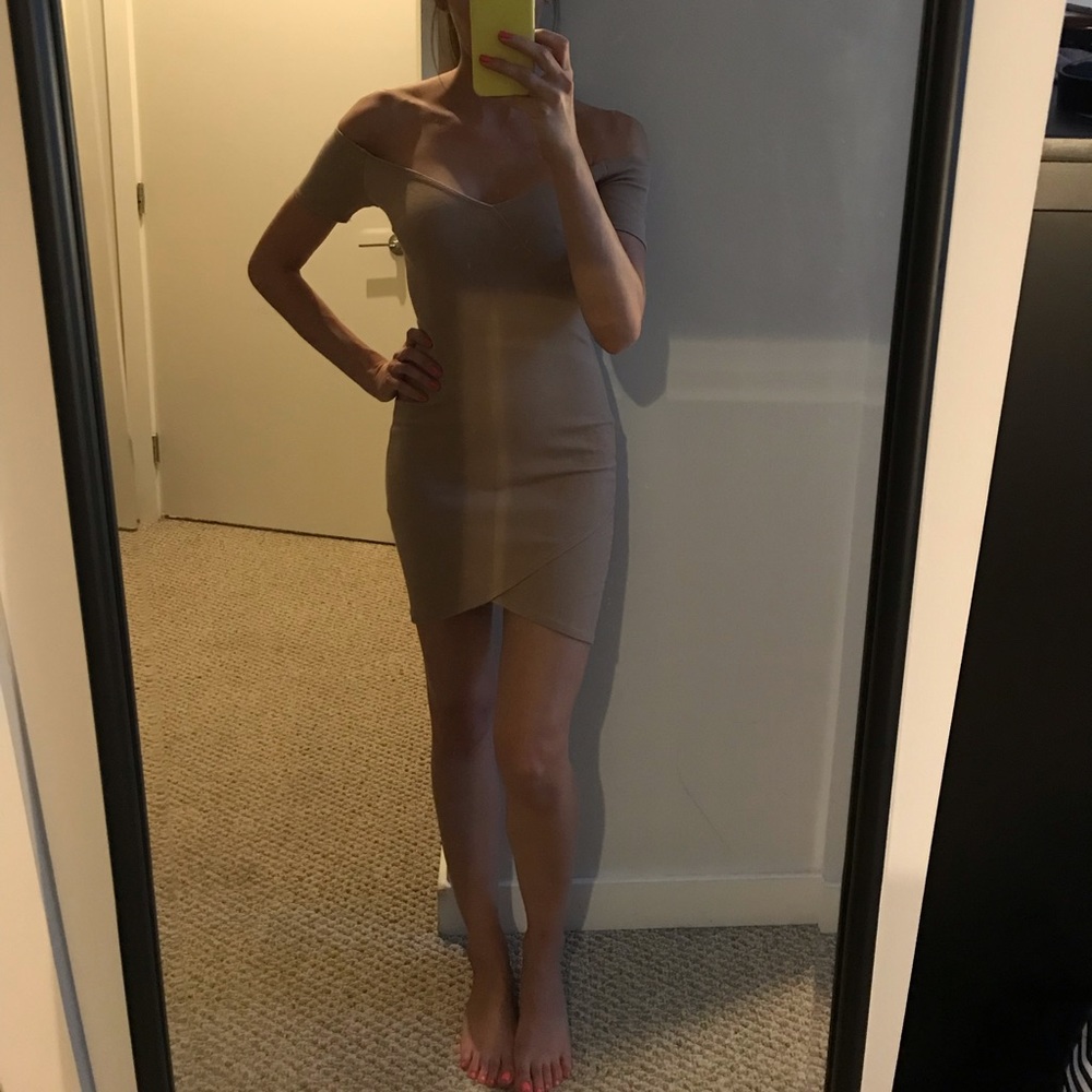 Solemio nude off the shoulder dress